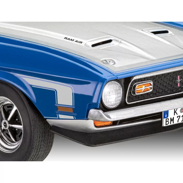 Revell 1/24 1971 Boss Mustang351 Car Model Kit