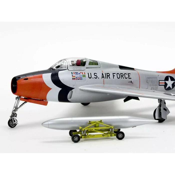 Revell 1/48 F-84f Thunderbirds Airplane Model Kit