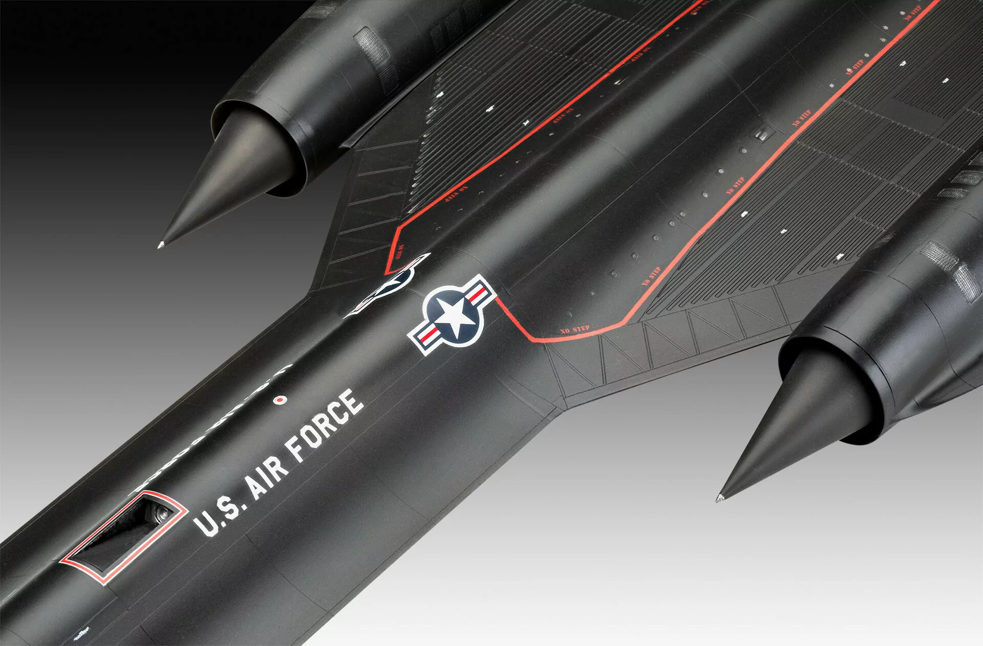 Model Airplane Kits – Build Plastic Scale Aircraft