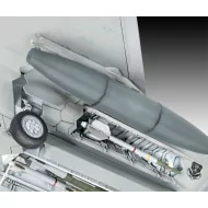 Revell 1/72 F-22 Raptor Airplane Model Kit