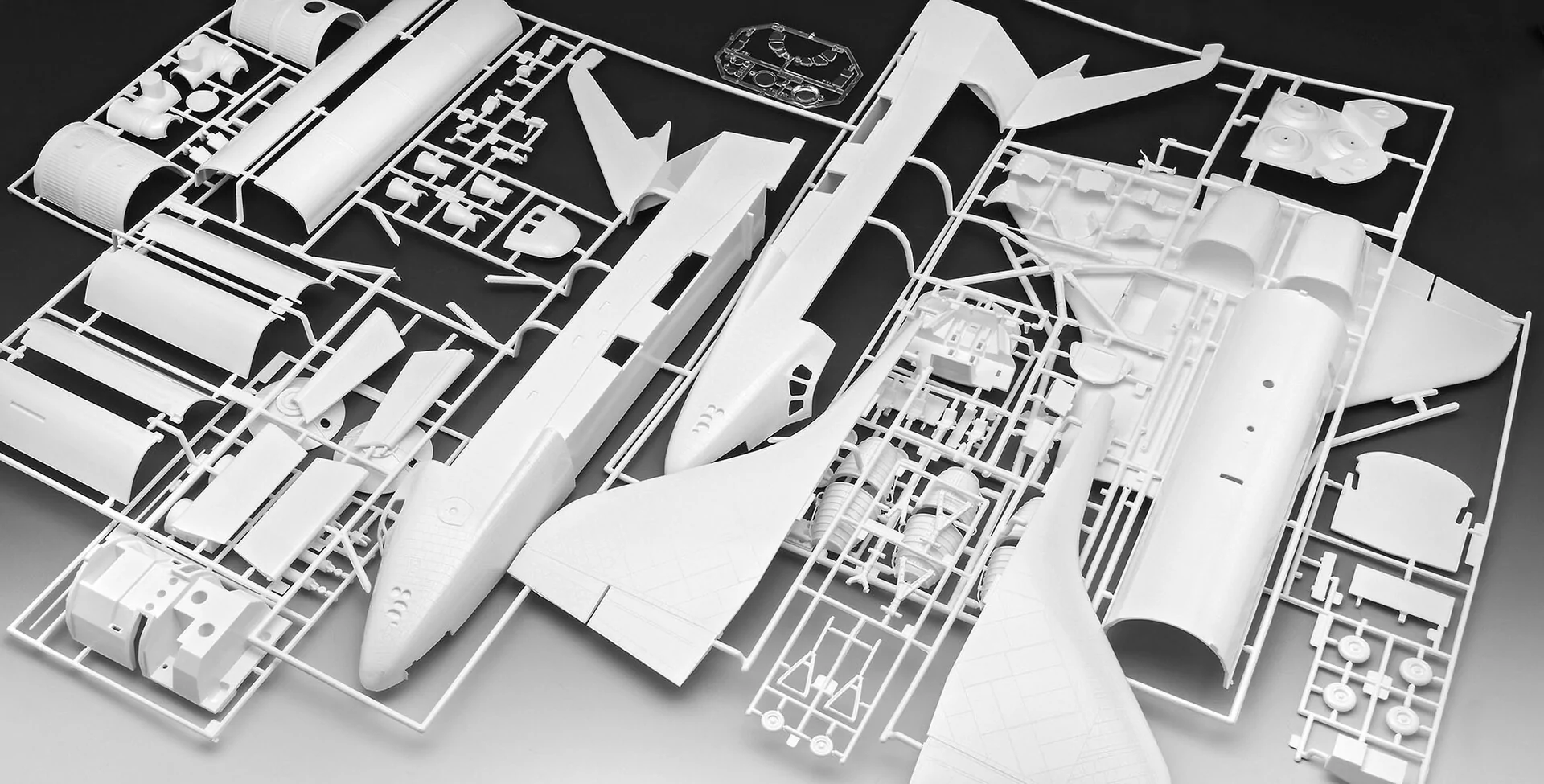 Revell 1/72 Space Shuttle 40th Anniversary RMX805673_8