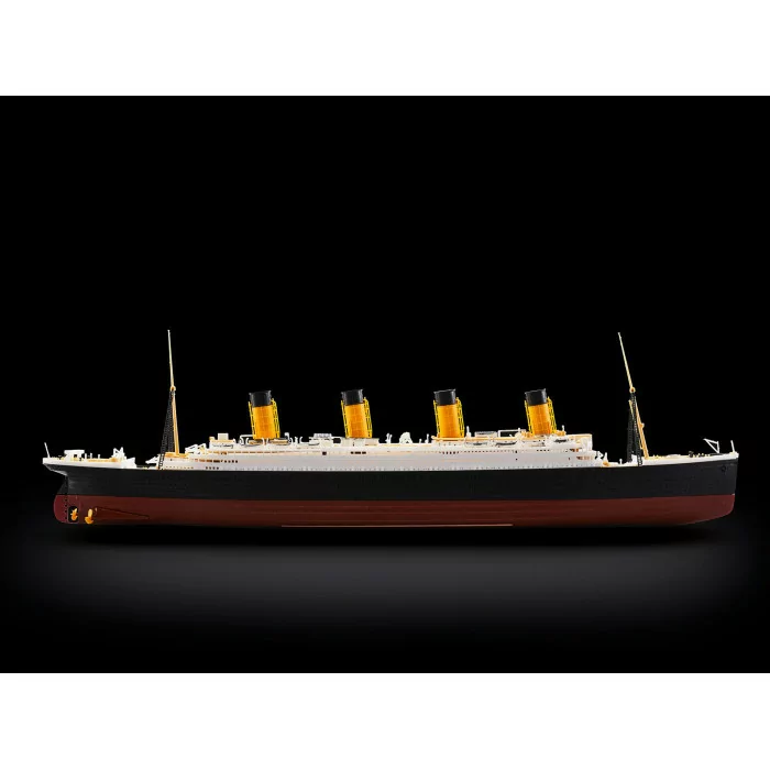 Revell 1/570 R.M.S. Titanic Ship Model Kit