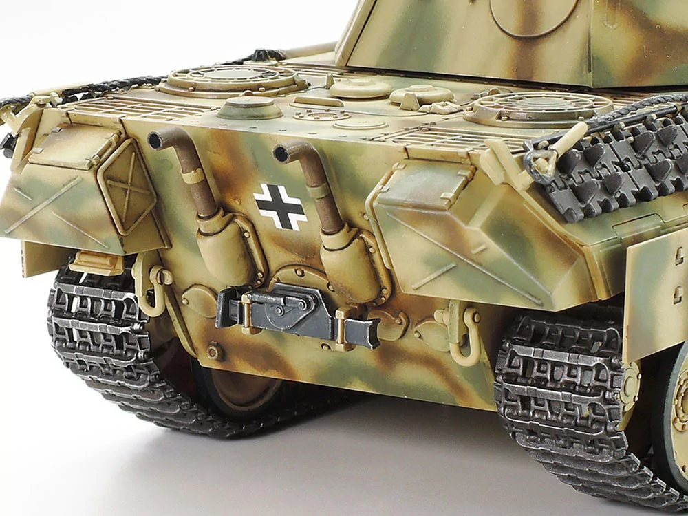 Tamia 1/48 German Tank Panther AUSF.D TAM32597_5