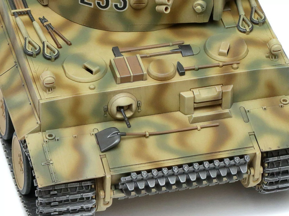 Tamiya 1/48 German Tiger I Early Production TAM32504_6