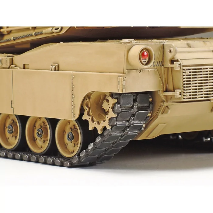 Tamiya 1/35 MiA1 Abrams Tank Model Kit