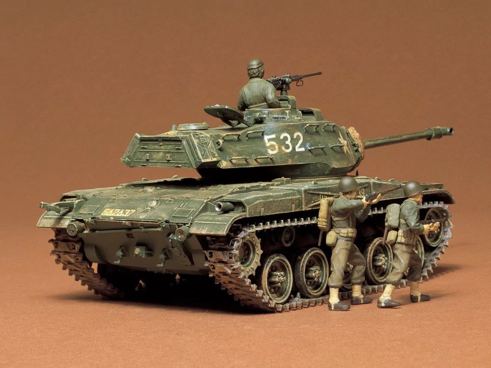 Tamiya 1/35 US M41 Walker Bulldog TAM35055_1