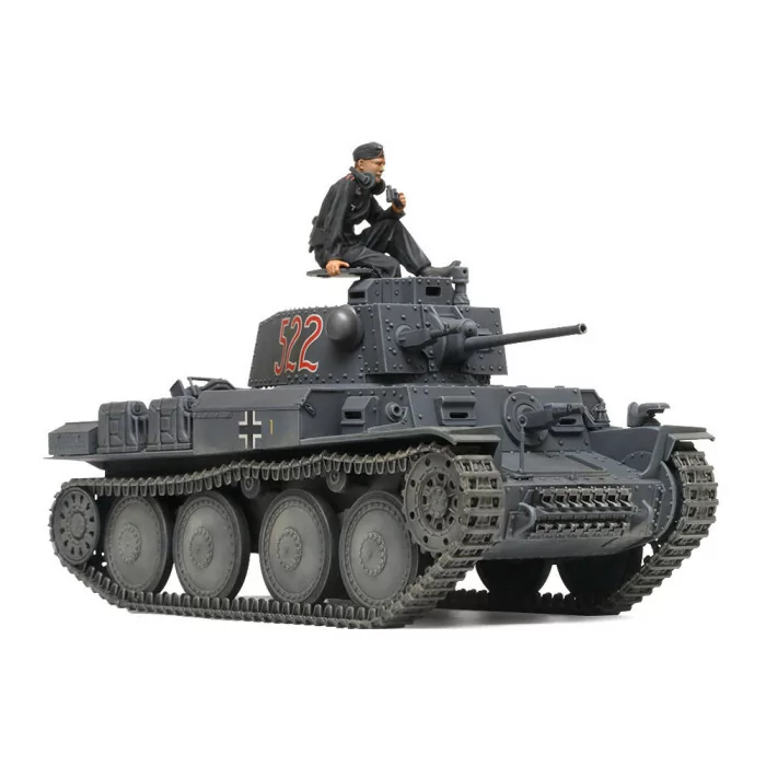 Tamiya 1/35 German Lt Tank Panzerkampfwagen 38t Ausf E/F Model Kit