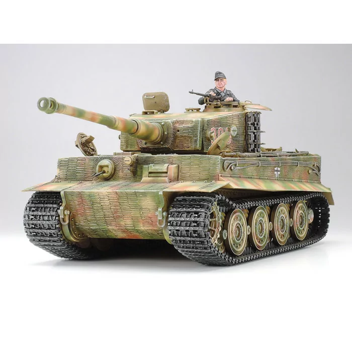 Tamiya 1/35 German Heavy Tiger I Late Ver Tank Model Kit