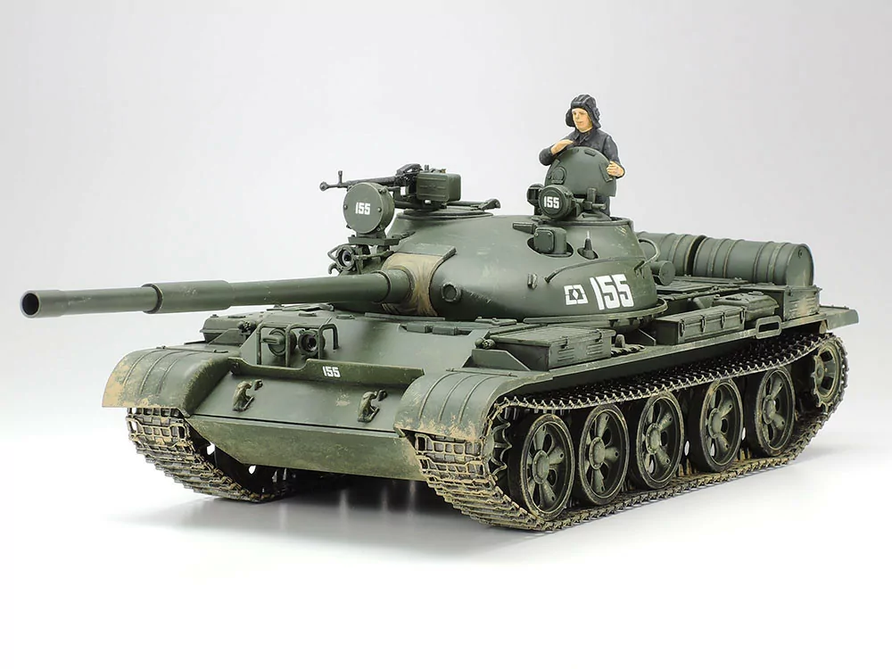 Tamiya 1/35 Russian T-62A Tank TAM35108_1