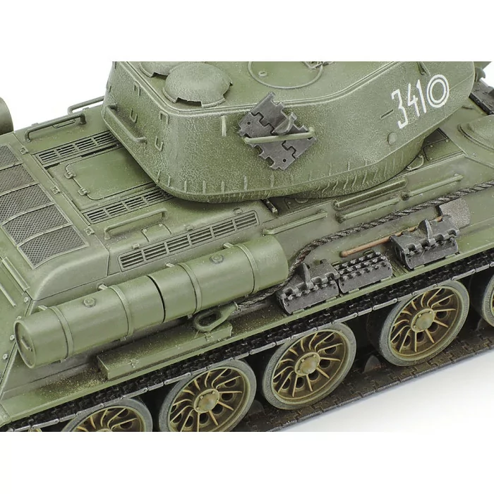 Tamiya 1/48 Russian Medium Tank T-34-85 Model Kit