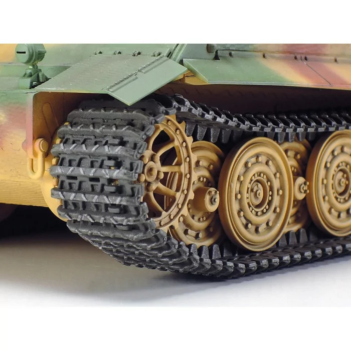 Tamiya 1/48 Sturmtiger 38CM Mortar Tank Model Kit