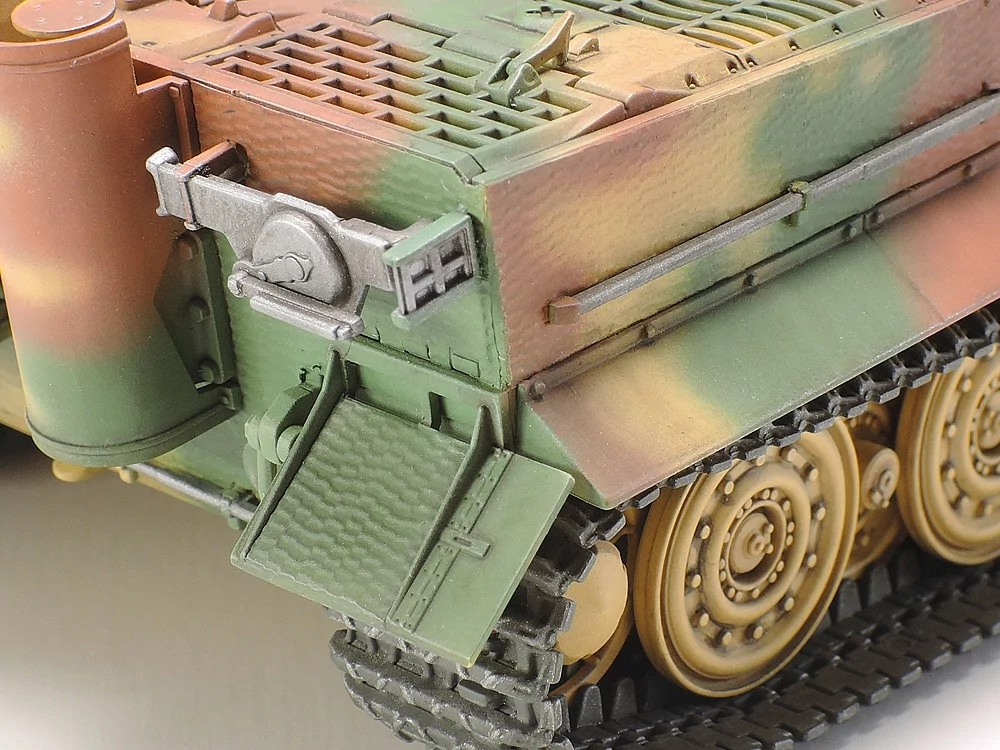 Tamiya 1/48 Sturmtiger 38CM Mortar TAM32591_10