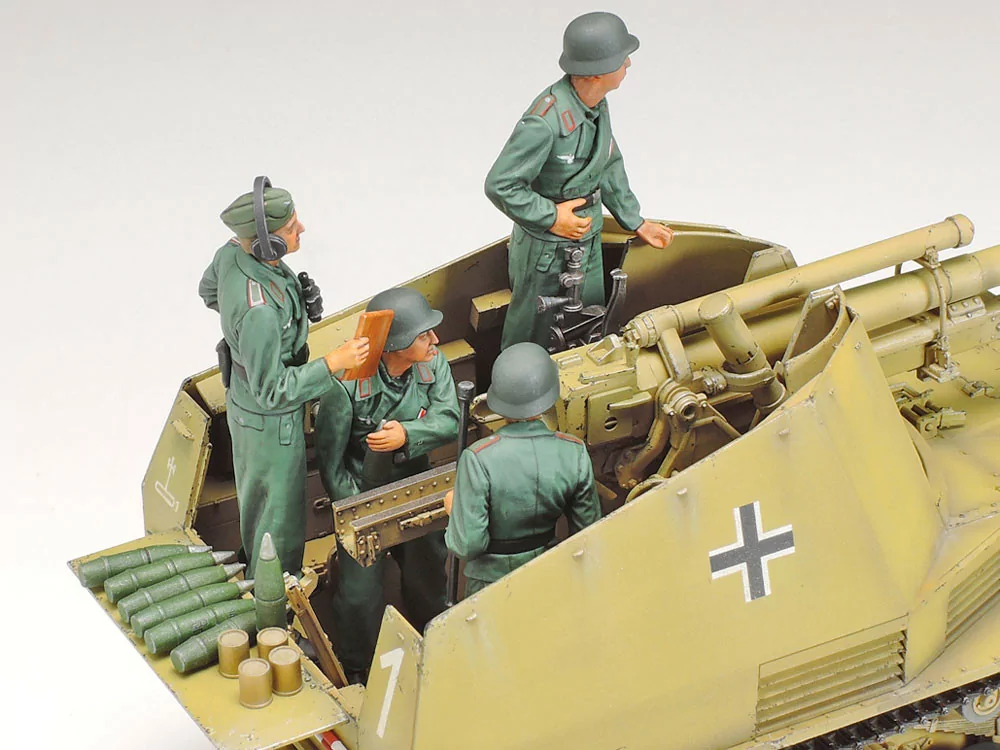 Tamiya 1/35 German Self Propelled Howitzer TAM35358_4