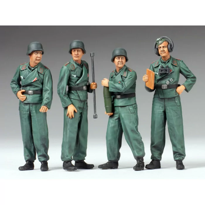 Tamiya 1/35 German Self Propelled Howitzer Tank Model Kit