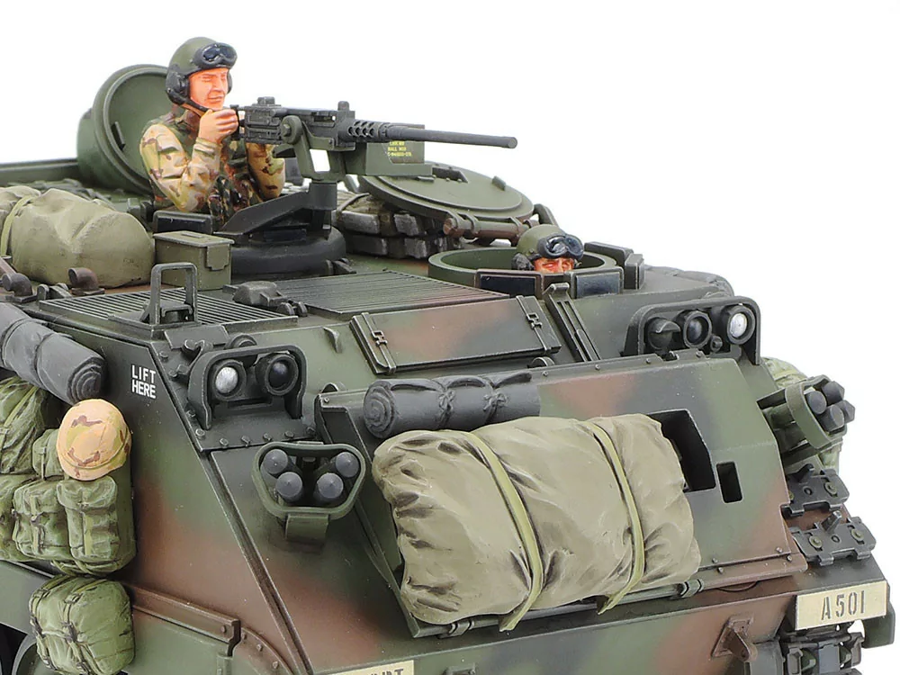 Tamiya 1/35 M113A2 APC Desert Storm TAM35265_5