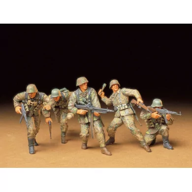 1/35 Military Figures & Infantry