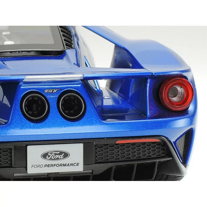 Tamiya 1/24 Ford GT Plastic Car Model Kit