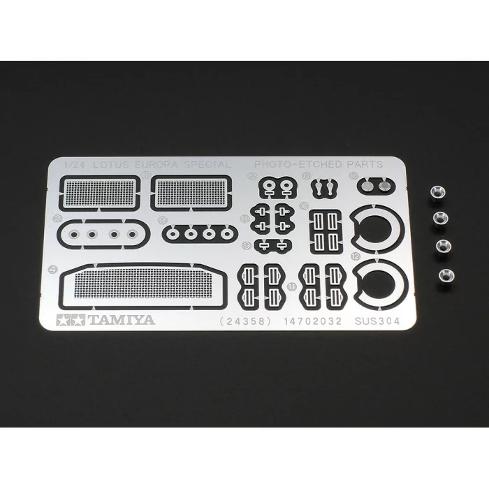 Tamiya 1/24 Lotus Europa Special Car Model Kit