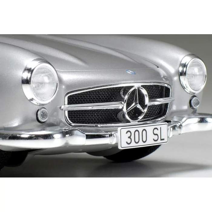 Tamiya 1/24 Mercedes 300sl Car Model Kit