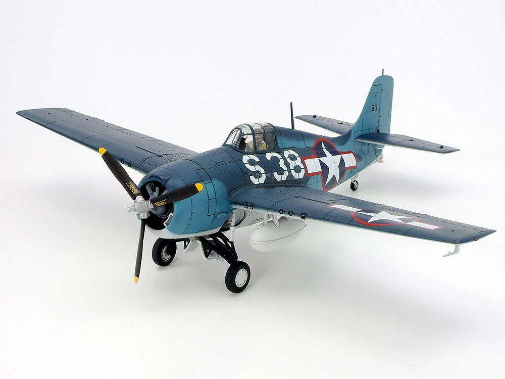 Model Airplane Kits – Build Plastic Scale Aircraft