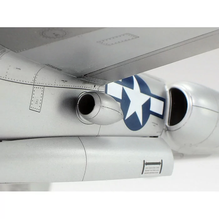 Tamiya 1/48 Lockheed P-38 J Lightning Airplane Model Kit