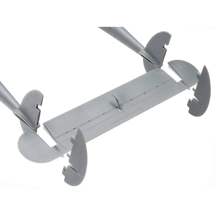 Tamiya 1/48 Lockheed P-38 J Lightning Airplane Model Kit