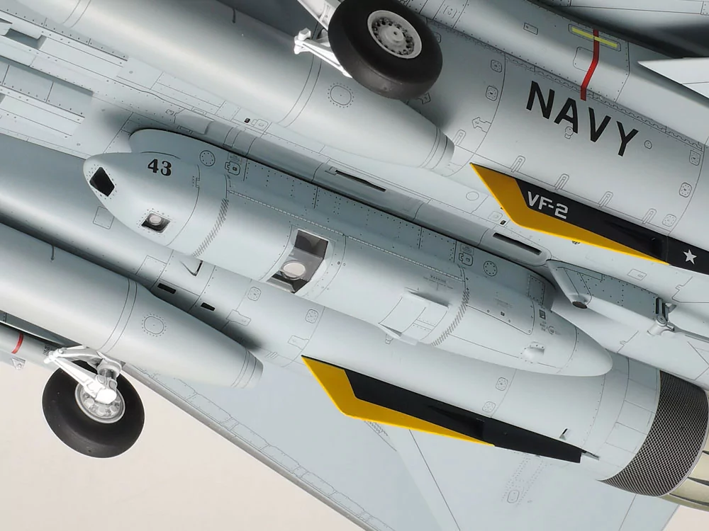 Model Airplane Kits – Build Plastic Scale Aircraft