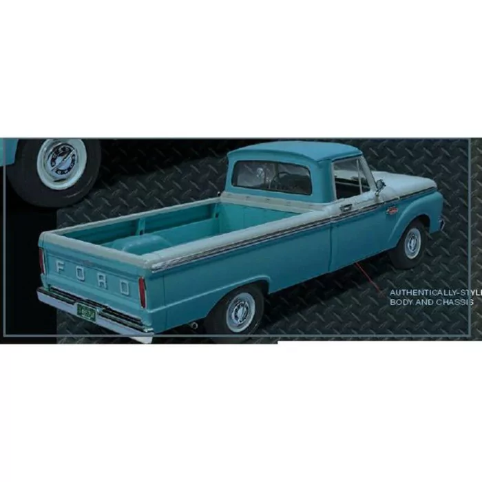 Moebius Models 1/25 1965 Ford Custom Cab Styleside Pickup Car Model Kit