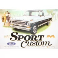 Moebius Models 1/25 1972 Ford Sport Custom Pickup Truck Car Model Kit