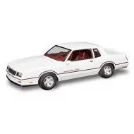 Revell 1/24 1986 Chevrolet Monte Carlo SS 2N1 Car Model Kit