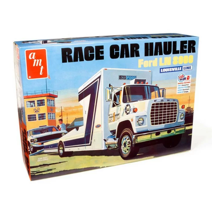 AMT 1/25 Ford LM 8000 Race Car Hauler Model Kit