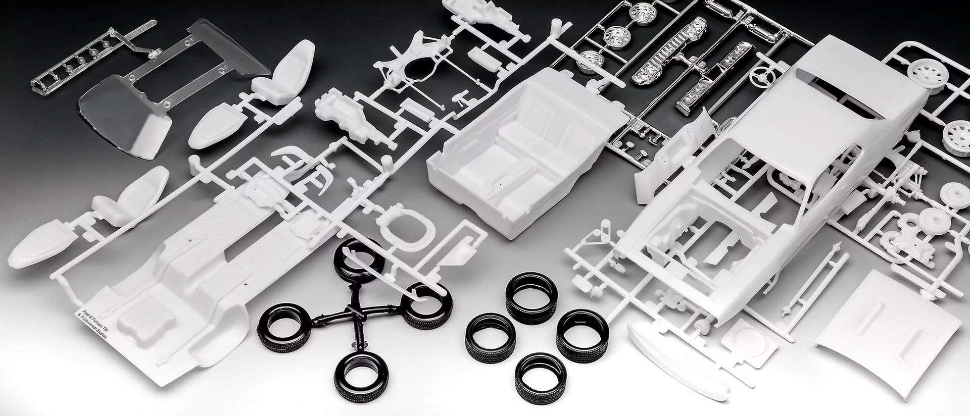 Revell 1/24 Dom's Plymouth Gtx 2'N1 Car Model Kit RMX854477_8