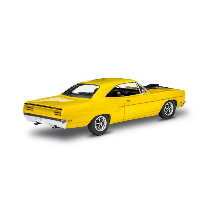 Revell 1/25 1970 Plymouth Road Runner Car Model Kit