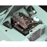 Revell 1/24 Land Rover Series III Car Model Kit