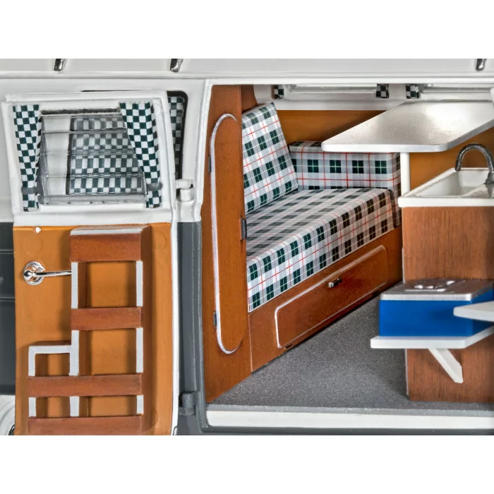 Revell 1/24 VW T1 Camper Car Model Kit