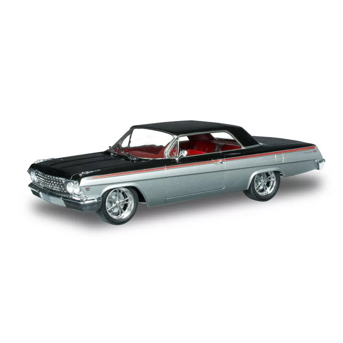 Revell 1/25 '62 Impala Hard Top Car Model Kit