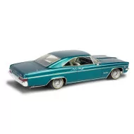 Revell 1/25 '66 Chevy Impala SS 396 2N1 Car Model Kit