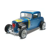 Revell 1/25 '32 Ford 5 Window Coupe 2 'n 1 Car Model Kit