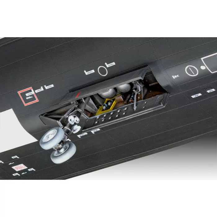 Revell 1/48 SR-71 Blackbird Aircraft Model Kit