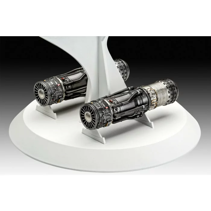 Revell 1/48 SR-71 Blackbird Aircraft Model Kit