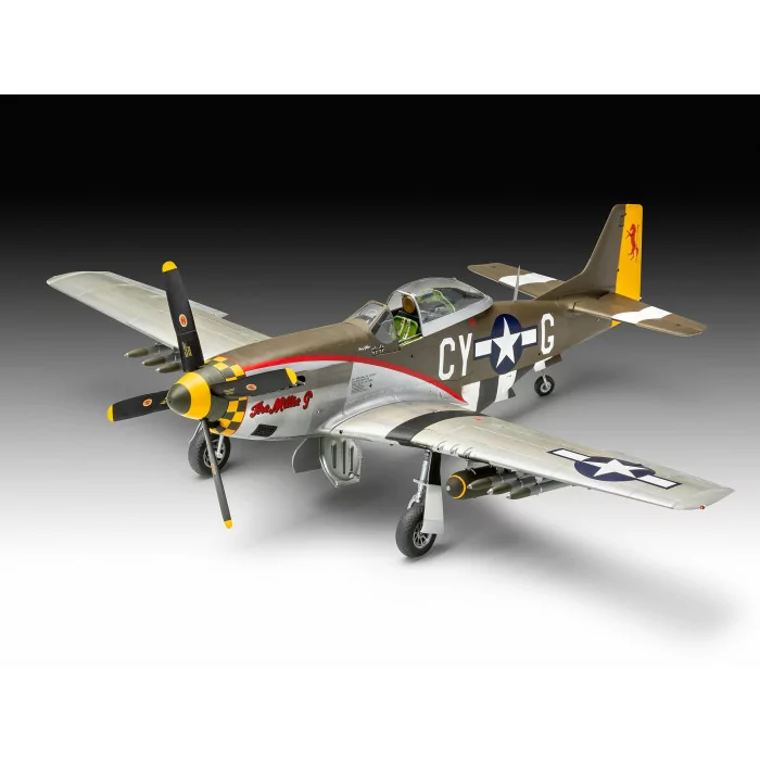 Revell 1/32 P-51d-na Mustang Airplane Model Kit