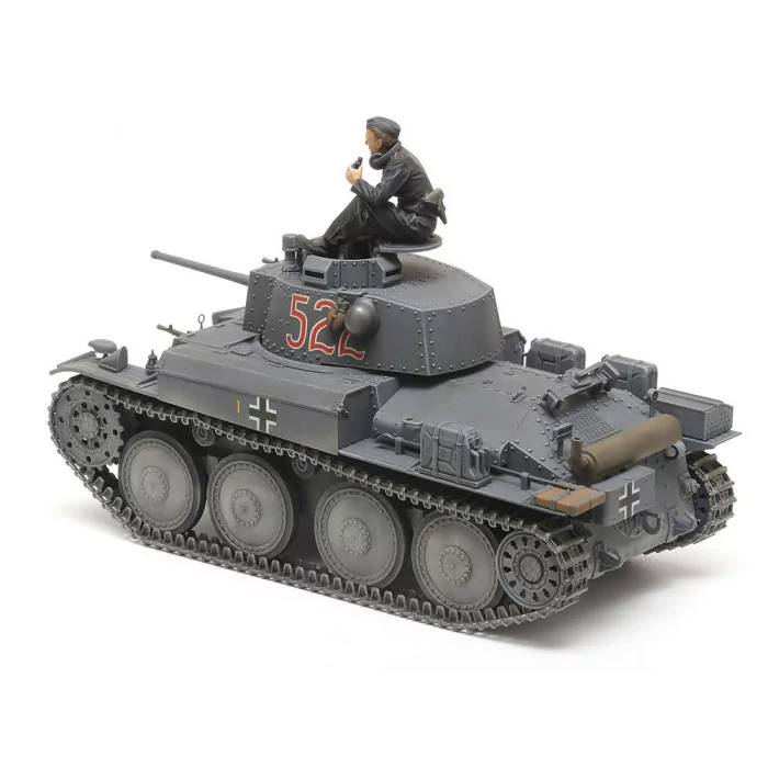 Tamiya 1/35 German Lt Tank Panzerkampfwagen 38t Ausf E/F Model Kit