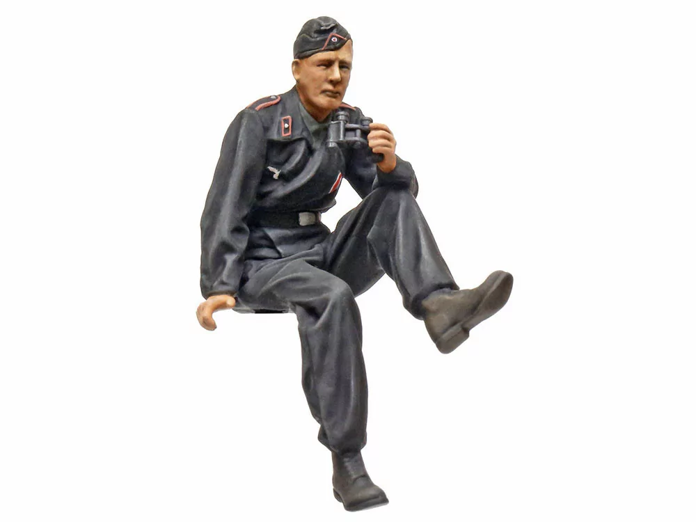 Tamiya 1/35 German Lt Tank Panzerkampfwagen 38t Ausf E/F Model Kit TAM35369_8