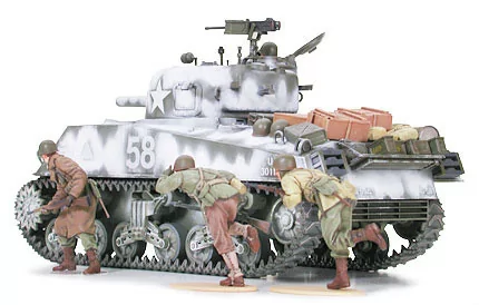 Tamiya 1/35 M4A3 Sherman 105mm Howitzer Tank Model Kit TAM35251_2