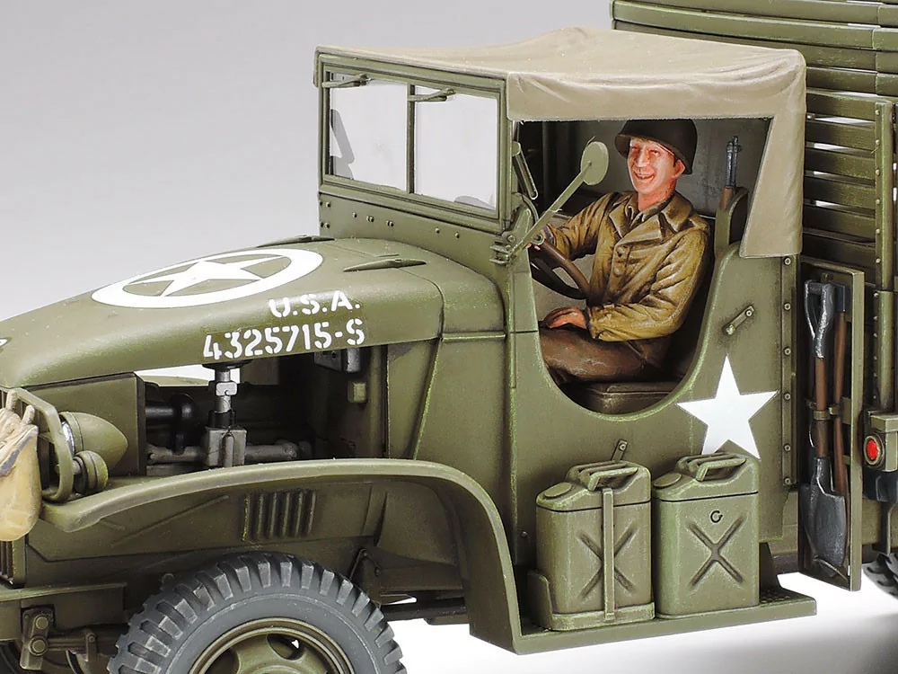 Tamiya 1/35 US 2.5 Ton 6x6 Cargo Truck Model Kit TAM35218_4