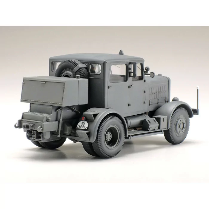 Tamiya 1/48 German Heavy Tractor SS-100 Model Kit