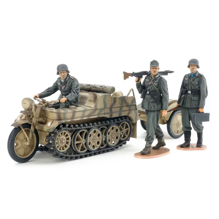 Tamiya 1/35 German Sd.Kfz.2 Kettenkraftrad Military Car Model Kit