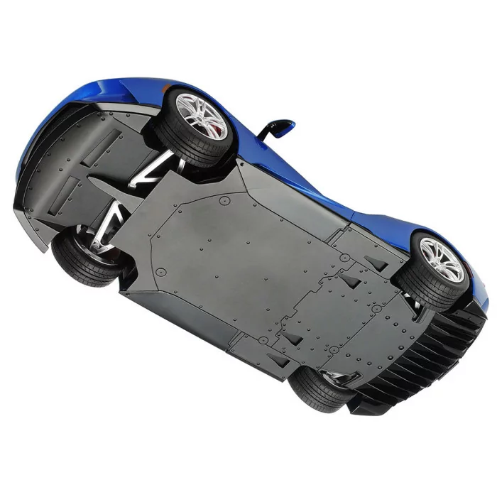 Tamiya 1/24 Ford GT Plastic Car Model Kit