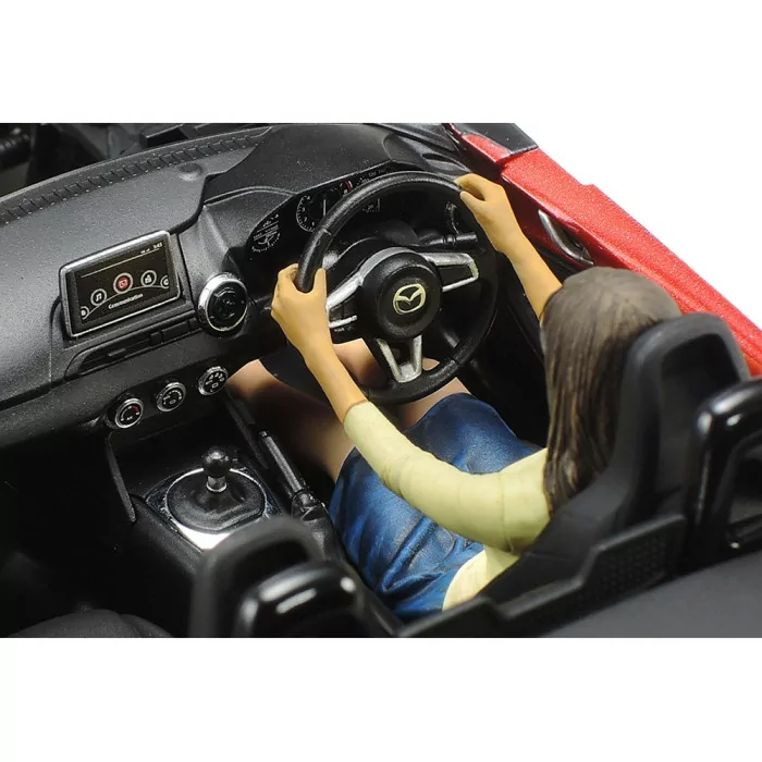 Tamiya 1/24 Mazda MX- 5 Car Model Kit