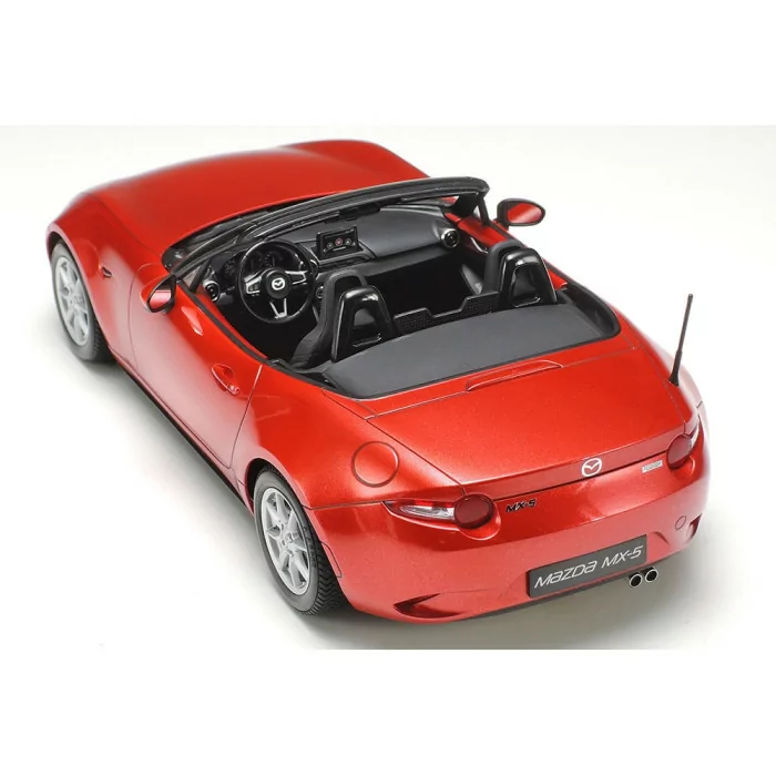 Tamiya 1/24 Mazda MX- 5 Car Model Kit